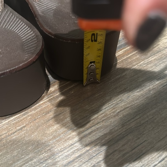 Women’s OluKai Flip Flops NWOT - 7 - Picture 4 of 5